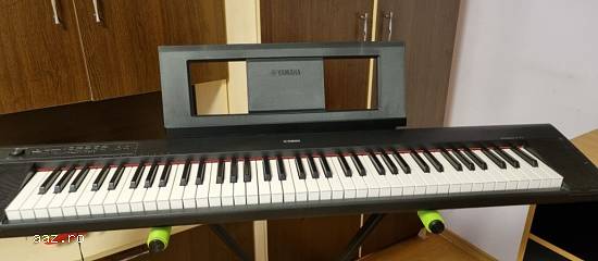 PIAN Yamaha NP-32 Piaggero Black