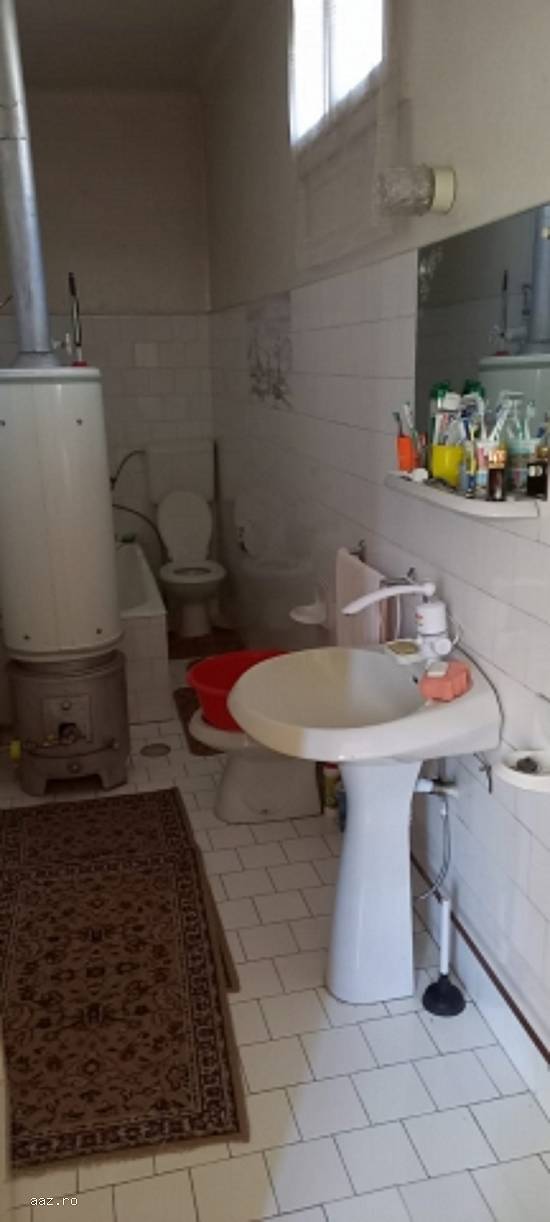 Casa 200mp,   Bocsa,  Caras-Severin,   100000 euro