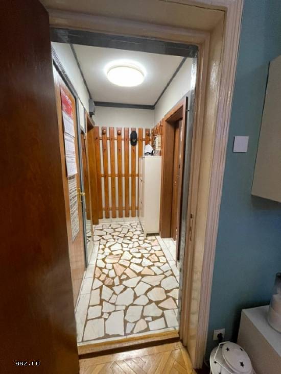 Apartament 3 camere,   60mp,   Titan,   Bucuresti,   105000 euro