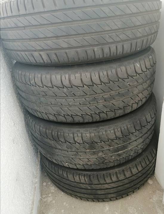 Anvelope vara 205x60 R16
