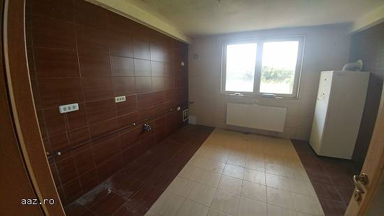 Proprietate imobiliara - teren si constructii - Brasov -