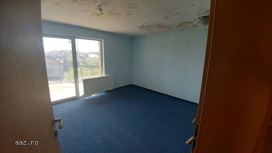 Proprietate imobiliara - teren si constructii - Brasov -