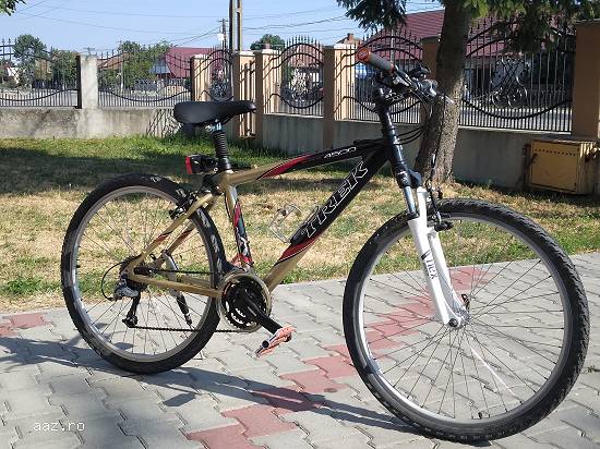 Vând Trek alpha 4500 pe 26 din aluminiu echipată shimano
