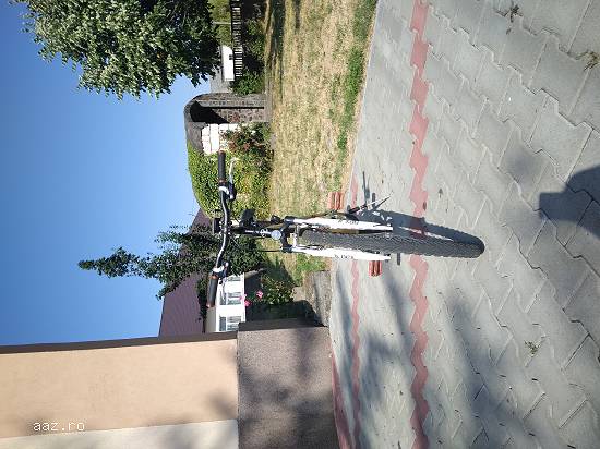Vând Trek alpha 4500 pe 26 din aluminiu echipată shimano
