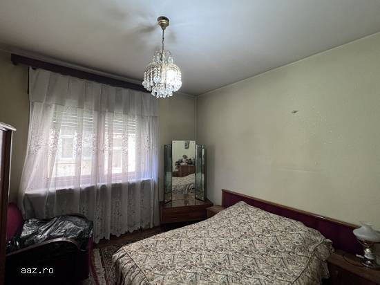 Apartament 3 camere,   80mp,   Piata Victoriei,   Bucuresti,   255000 euro