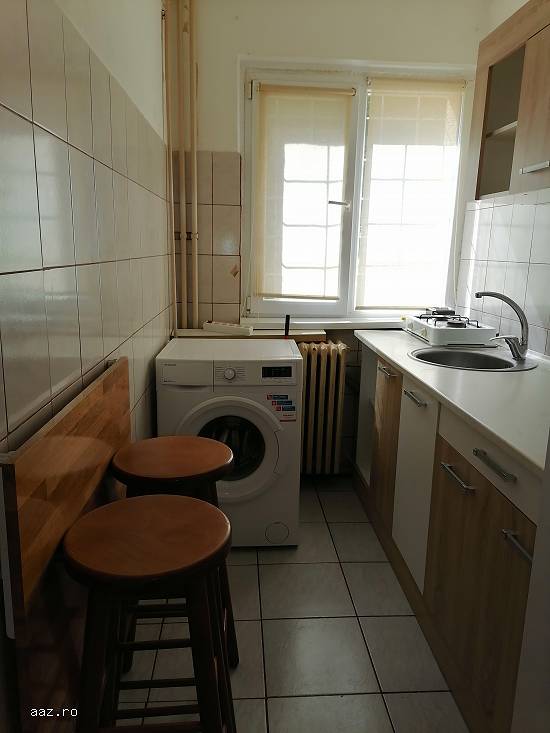 Am de Inchiriat apartament mobilat cu 2 camere in Timisoara,      zona Take Ionescu.
