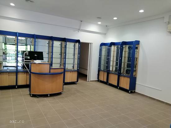 Vând mobilier Farmacie