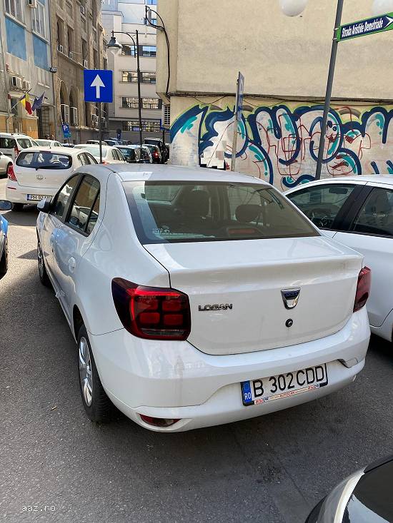 Autoturism Dacia Logan Laureate