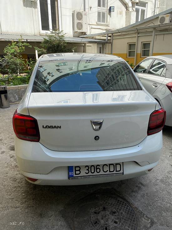 - Autoturism Dacia Logan Laureate -