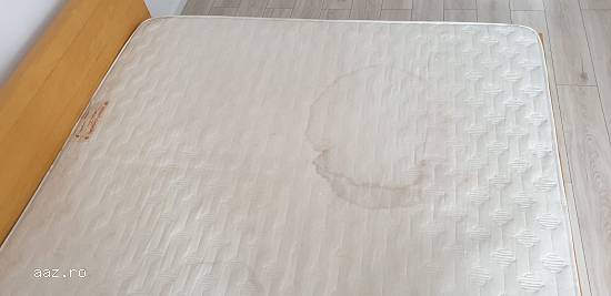 Curatam saltele de pat si canapele textile
