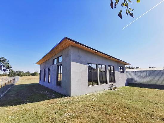 Construim containere modulare pe structură metalică rezistentă și invelite cu panou sandwich ter