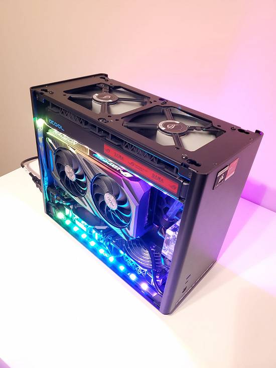 PC Gaming R7 5800X 6600XT 32GB 1.5TB