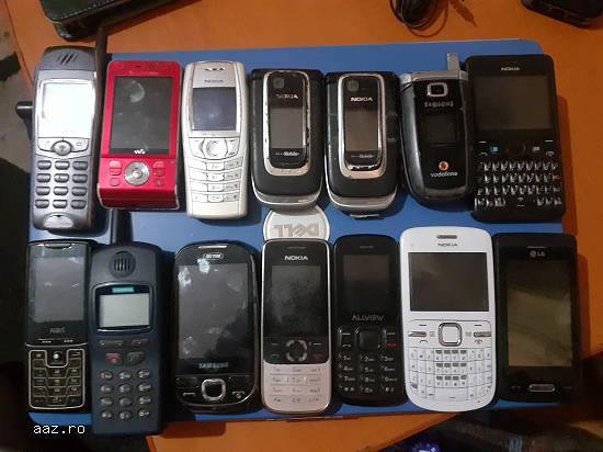 Telefoane pentru piese pe butoane
