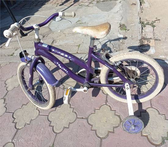 Vand bicicleta pentru  copii-200lei