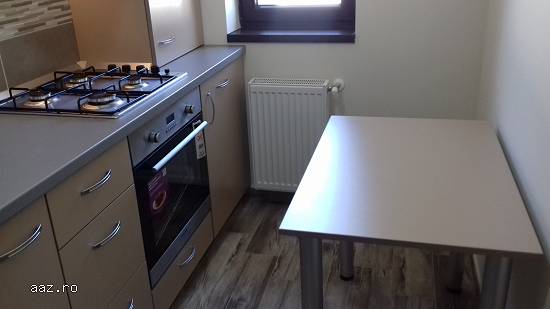 Proprietar inchiriez Apartament