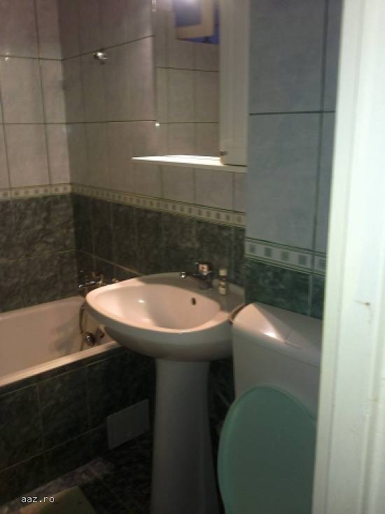 Apartament 2 camere,   56mp,   Drumul Taberei,   Bucuresti 250 euro