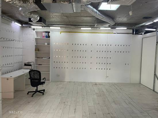 Proprietar Inchiriez spatiu comercial sau de birouri dupa cum urmeaza