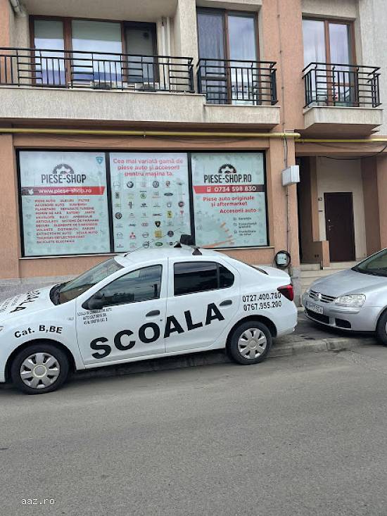 Proprietar Inchiriez spatiu comercial sau de birouri dupa cum urmeaza