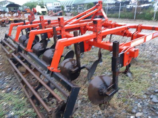 CULTIVATOR AGRICOL 5 METRI