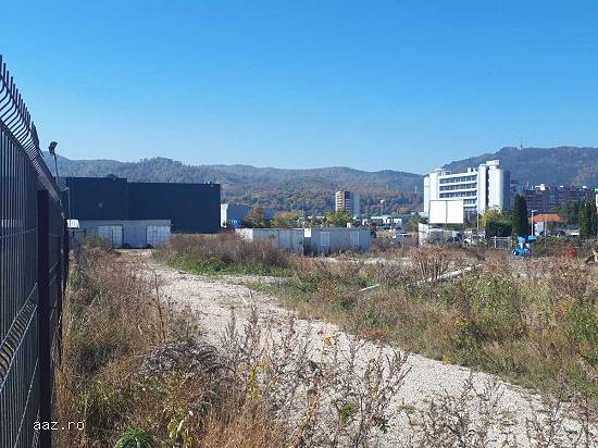 Proprietate imobiliara pretabila proiect rezidential sau comercial - Brasov  -