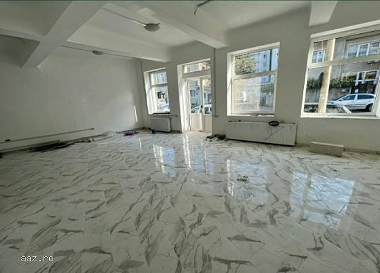 Casa 800mp,    10 camere,    Decebal,    Bucuresti,    8000 euro