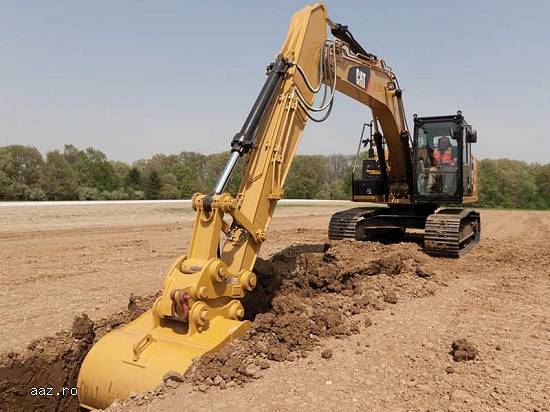 Oferim servicii inchiriere excavator pe senile