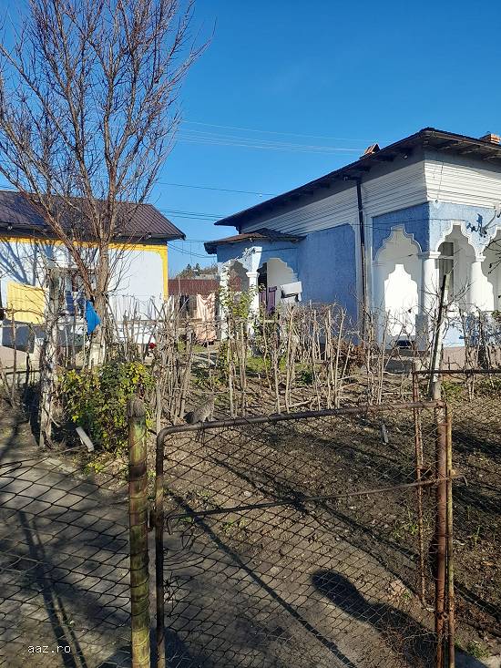 Casa de vânzare