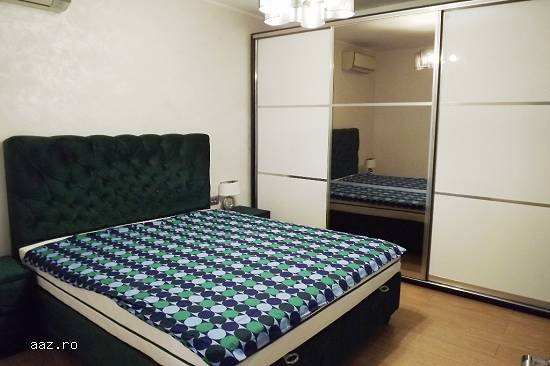 Apartament 3 camere de vanzare Titan