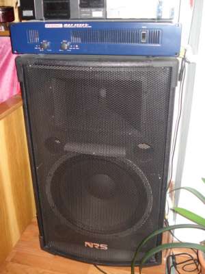 Vand Pachet complet sonorizari (boxe,  amplificator, standuri,  mixer)