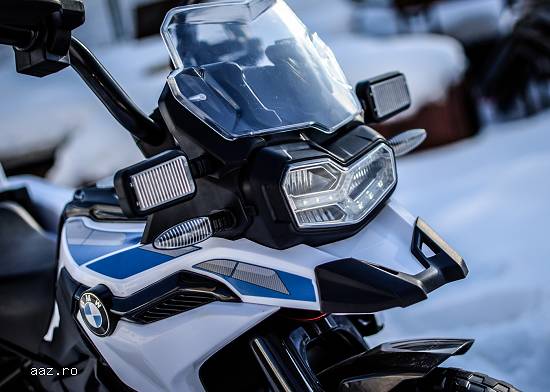 Motocicleta electrica de politie BMW F850 GS 2x 45W 12V cu roti MOI