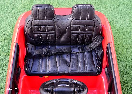 Masinuta electrica 4x4 Range Rover 12V 10Ah cu scaun tapitat RED