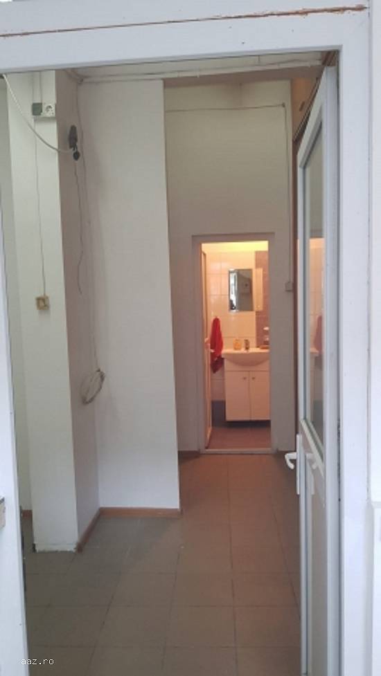 Apartament 4 camere,   98mp,   Mizil,   Prahova,   95000 euro