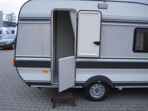 VIND RULOTA HOBBY 400 CLASSIC