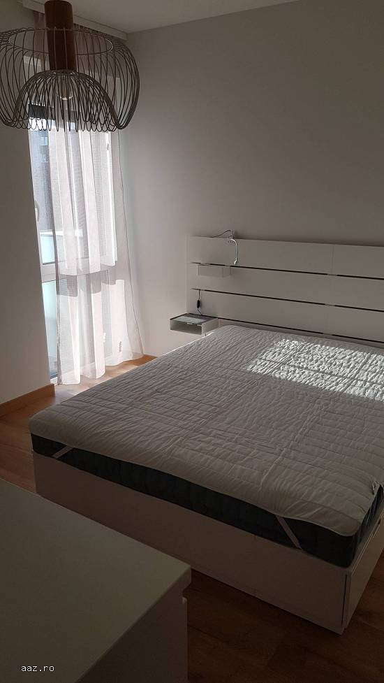 Inchiriez apartament cu 2 camere in Cluj-Napoca,    Centru 800euro/luna
