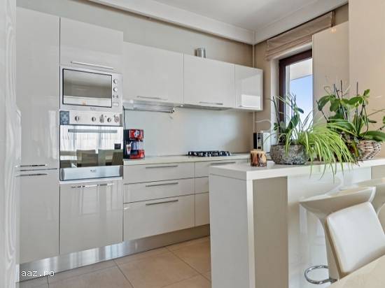 Inchiriez apartament penthouse,   143mp,   Pitesti,   Arges,   800 euro