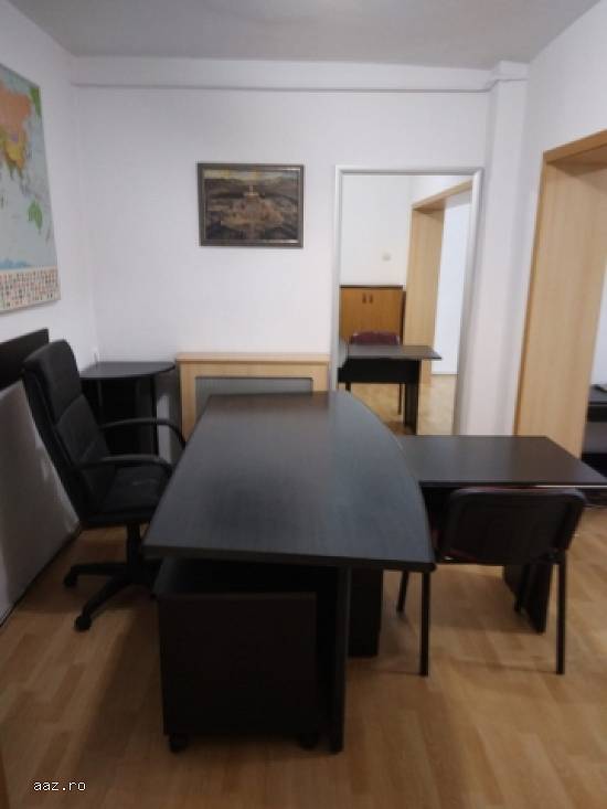 Birouri 83 mp 3 camere Piata Victoriei 800 euro/luna