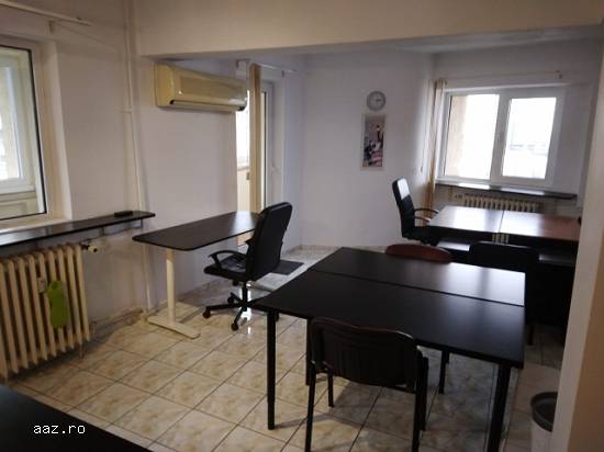 Birouri 83 mp 3 camere Piata Victoriei 800 euro/luna