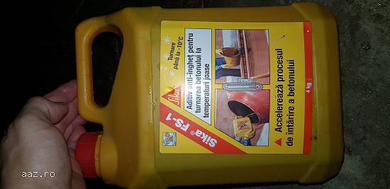 Vand aditiv anti-inghet SIKA FS-1 la bidon de 4 kg