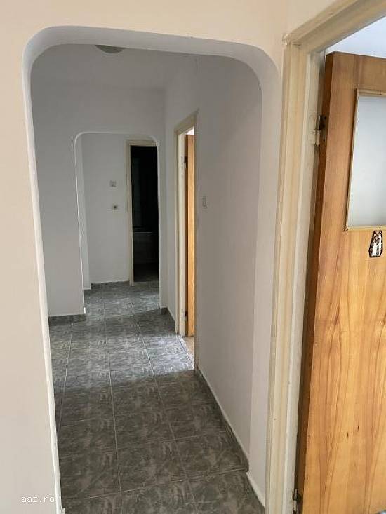 Apartament 3 camere suprafata 67mp,   cartierul Militari,   zona Valea Lunga 79.000 euro