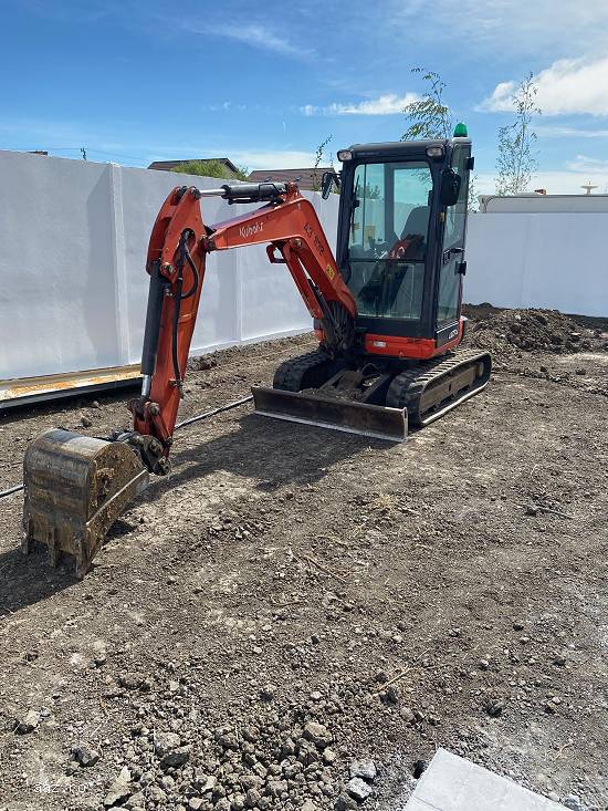 inchirieri utilaje constructii,   buldoexcavator