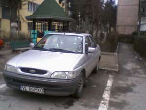 vand ford escort
