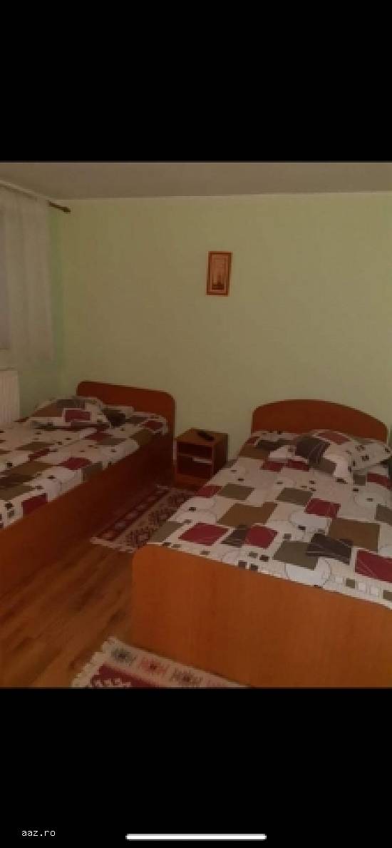 Regim hotelier Rucar casa de vacanta 5 dormitoare 10 persoane - 750 lei/zi intreaga cabana