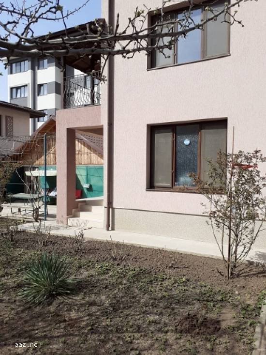 Vand vila P+2+M Chiajna Tineretului,   constructie 450mp,   295.000 euro