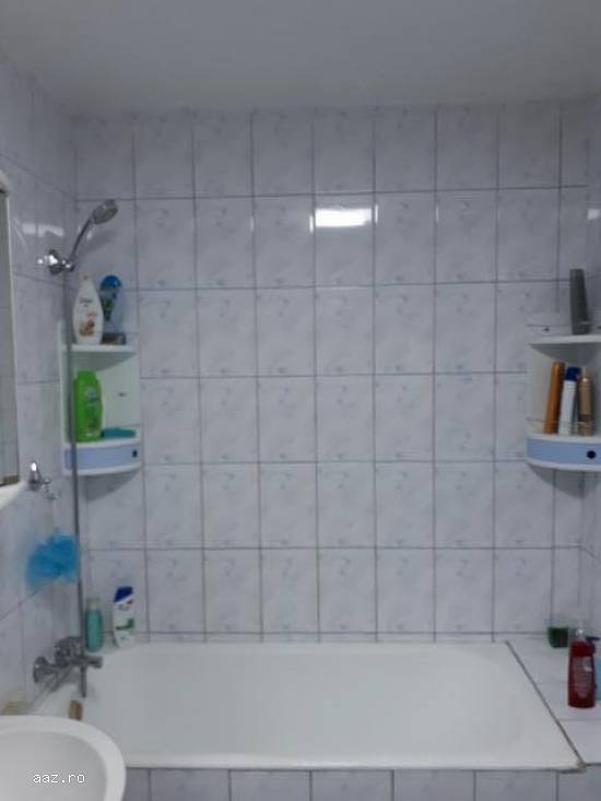 Vile,   Ordoreanu,   Școlii