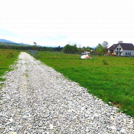 800,  1000,   1500,  2000,   4000 mp teren Valea Avrigului Sibiu