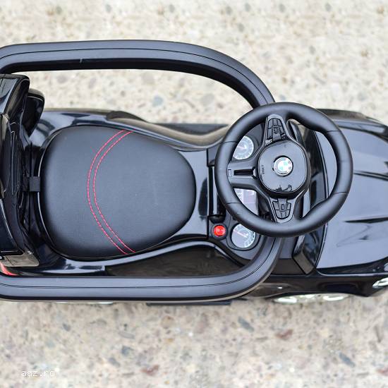 Masinuta cu maner,   2 in 1,   pentru copii,   BMW M5,   PREMIUM,   culoare Neagra