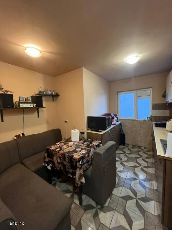 Apartament 4 camere,   Gorjului,   92mp,   renovat,   125.900 euro