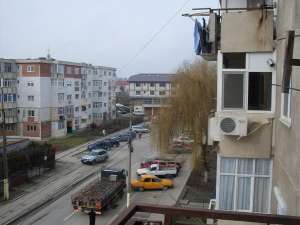 Vand apartament  decomandat in Navodari