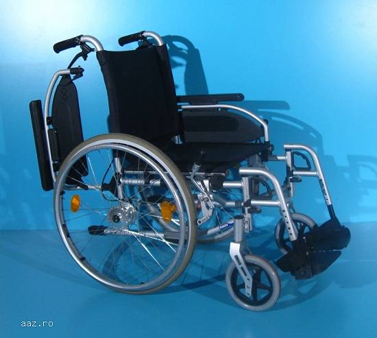 Scaun cu rotile din aluminiu  B+B / latime sezut 46 cm