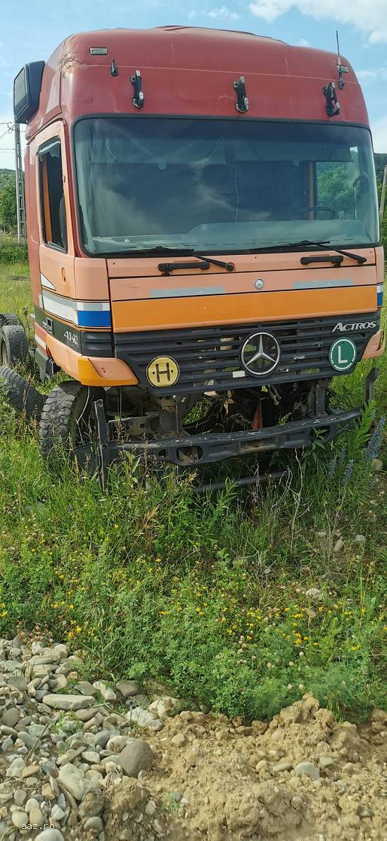 Cap Tractor